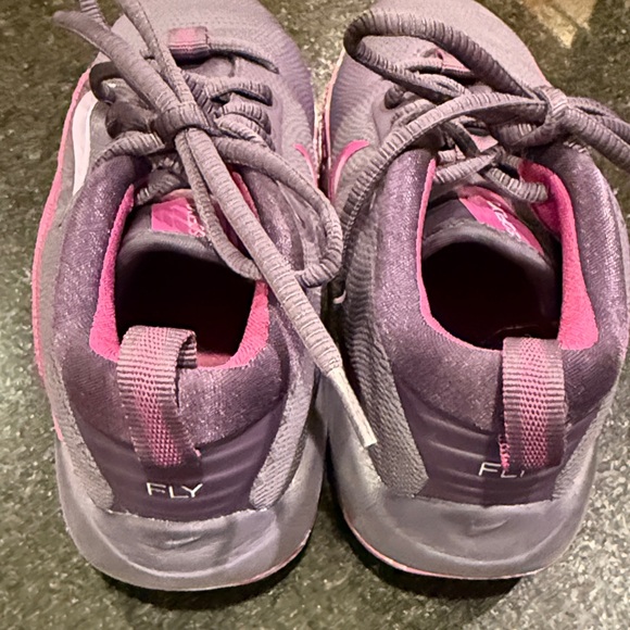 Nike Kids' Grade School IsoFly Basketball Shoes - in Raisin - Picture 8 of 9